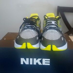 Brand New Tennis shoes